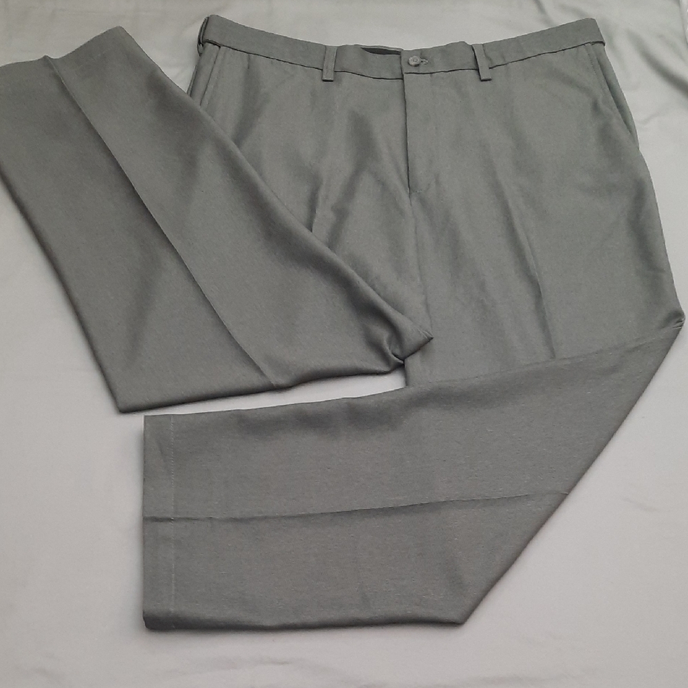 Haggar Black Dress Pants - Size 38X29